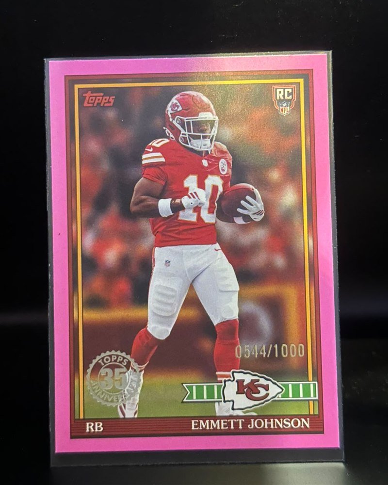 Chiefs · Topps 35 Aniversario, borde rosa, numerada 0544/1000