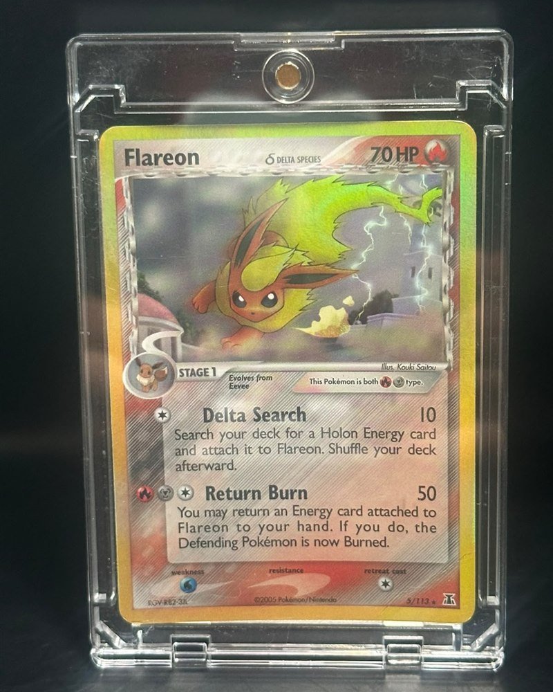 EX Delta Species 5/113, Holo Rare. Incluye estuche magnético de protección 100pt