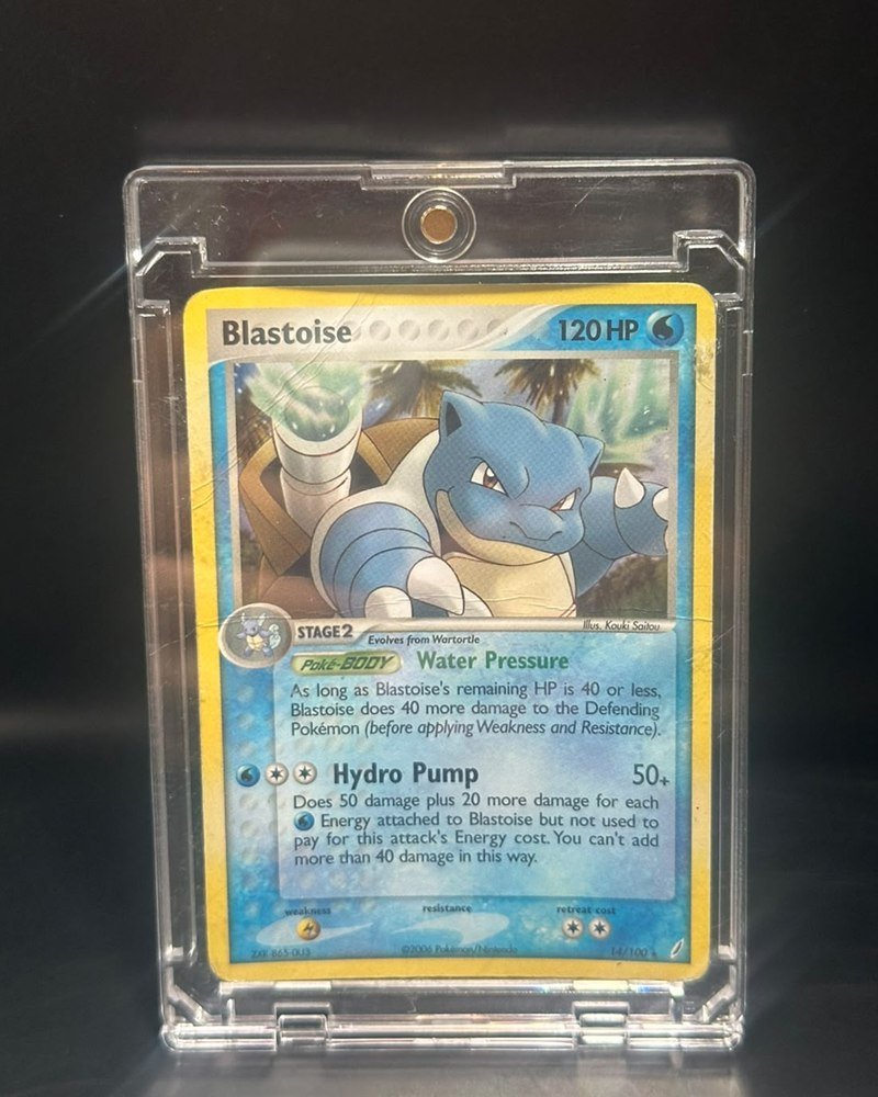 EX Crystal Guardians 14/100, Rare. Incluye estuche magnético de protección 100pt
