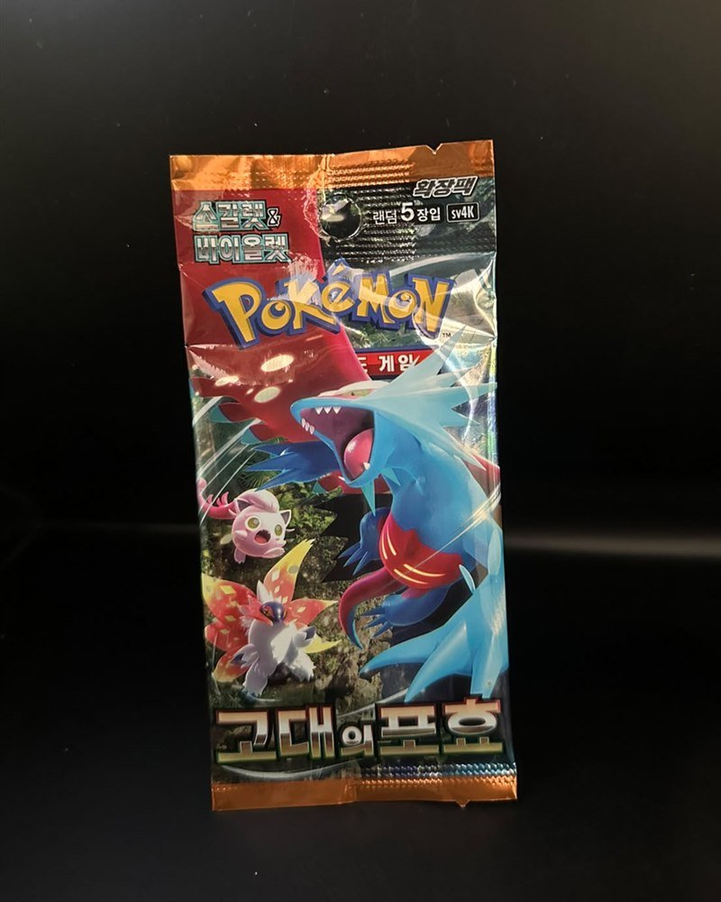 Sobre sellado en coreano, 5 cartas · Scarlet & Violet "Ancient Roar" (sv4K)