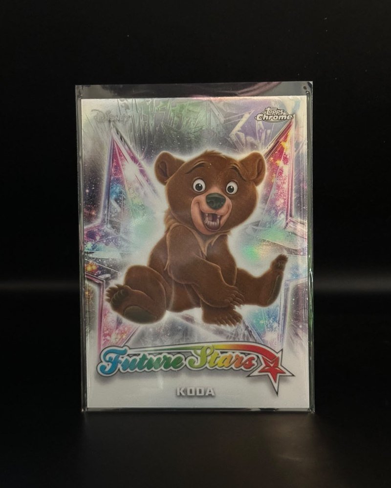 Tierra de Osos · Topps Chrome Disney 2026, inserto Future Stars FS-7