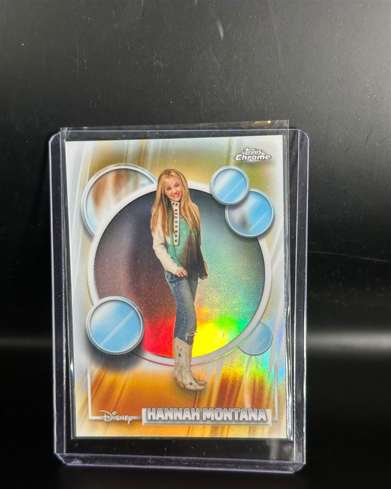 Topps Chrome Disney 2026 #4, Refractor